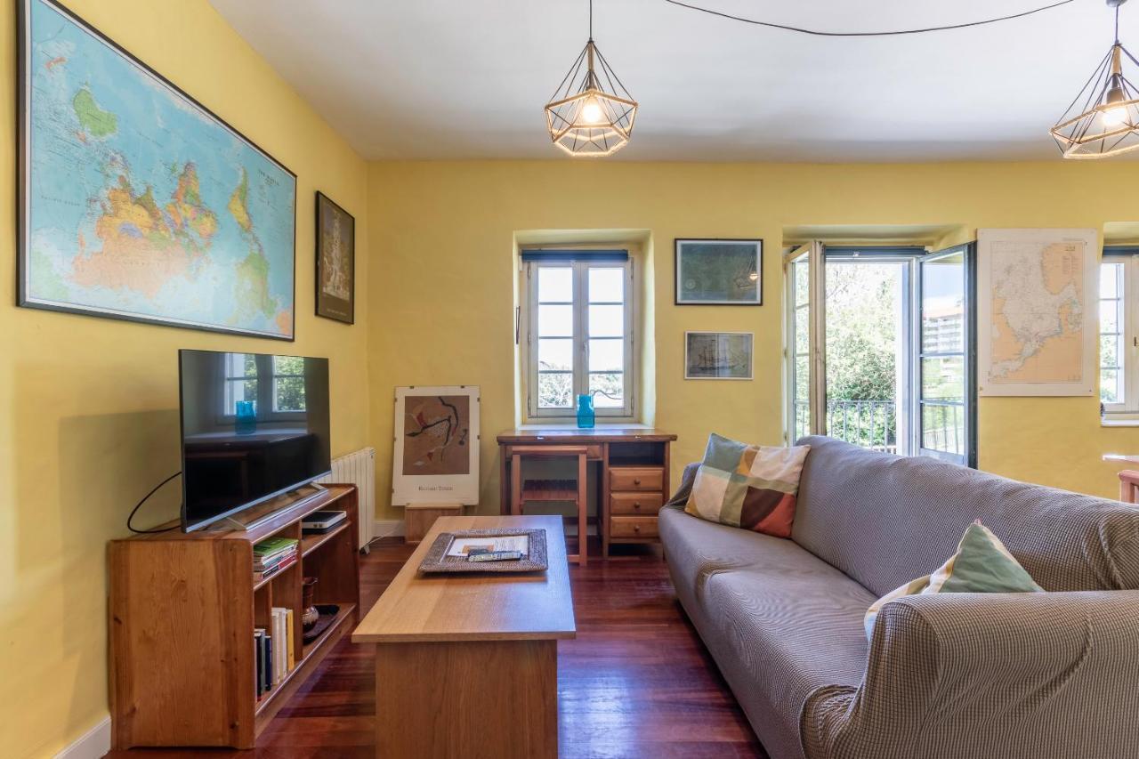 Appartamento Antigua Casa De Escritor En La Playa De *